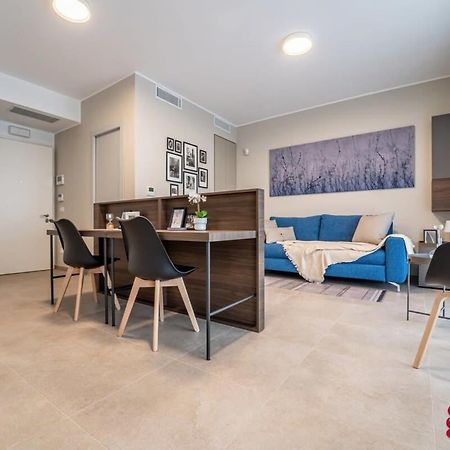 Appartamento Stilicone 15 - Luxury Apt 3D Milano Esterno foto