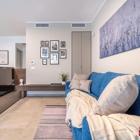 Appartamento Stilicone 15 - Luxury Apt 3D Milano Esterno foto