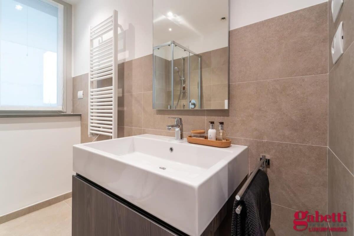 Appartamento Stilicone 15 - Luxury Apt 3D Milano Esterno foto